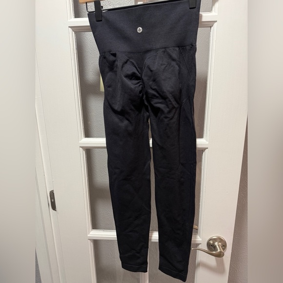 NWT Halara UltraSculpt™ SoCinched High Waisted Scrunch Butt Lifting Leggings - Picture 5 of 9